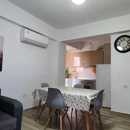 Apartment Old Town Boulevard In Center Durres