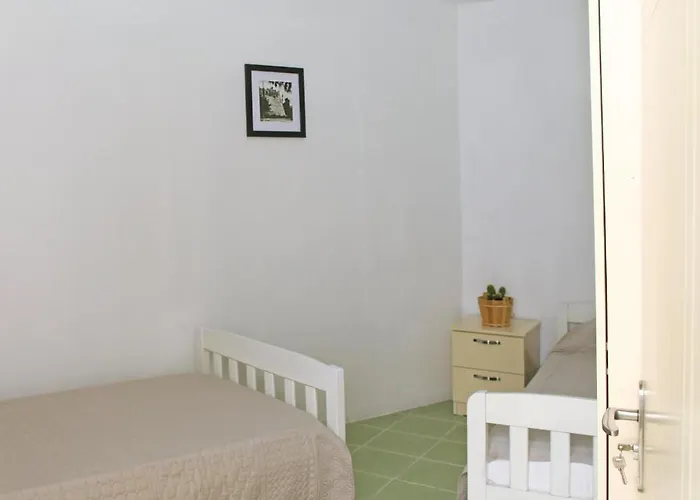 Old Town Boulevard In Center Apartment