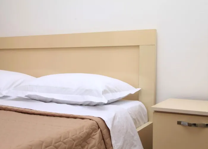 Old Town Boulevard In Center